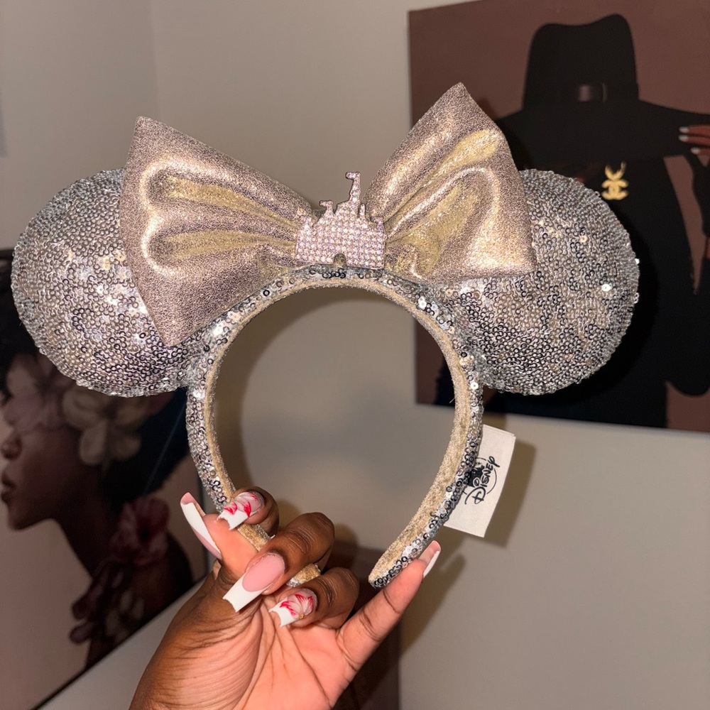 ✨ Disney Mickey Mouse Sparkling Sequin Ears Headband ✨